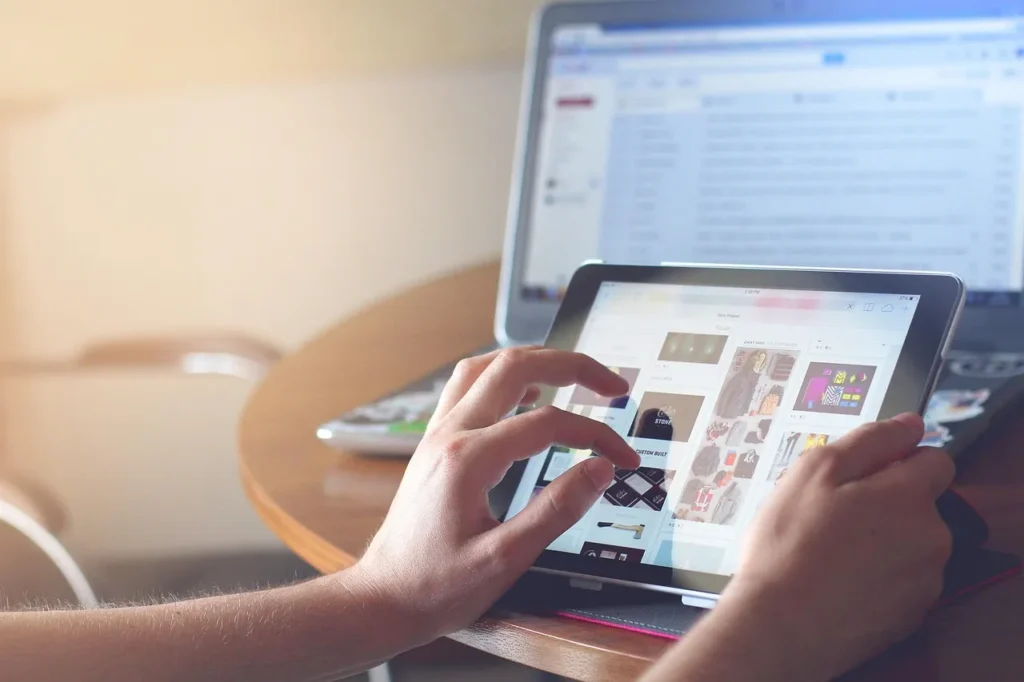 10 Amazing Tech Gadgets Worth Buying in 2026 imgi 2 hands 820272 1280